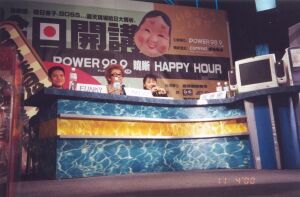 ����j�}��