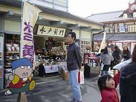 �����M�e����������������~��