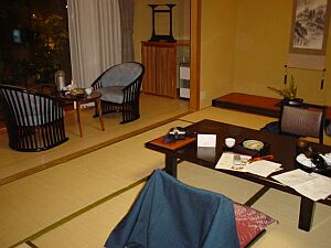 ���ֶ餺���M���s��